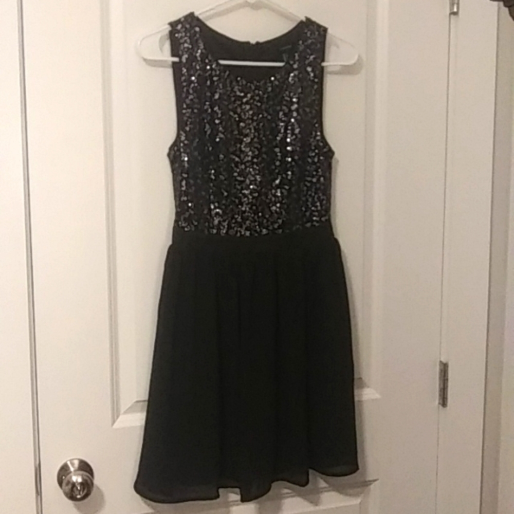 Forever 21 | Black & Silver Sequins and Sheer Gathered Dress | S